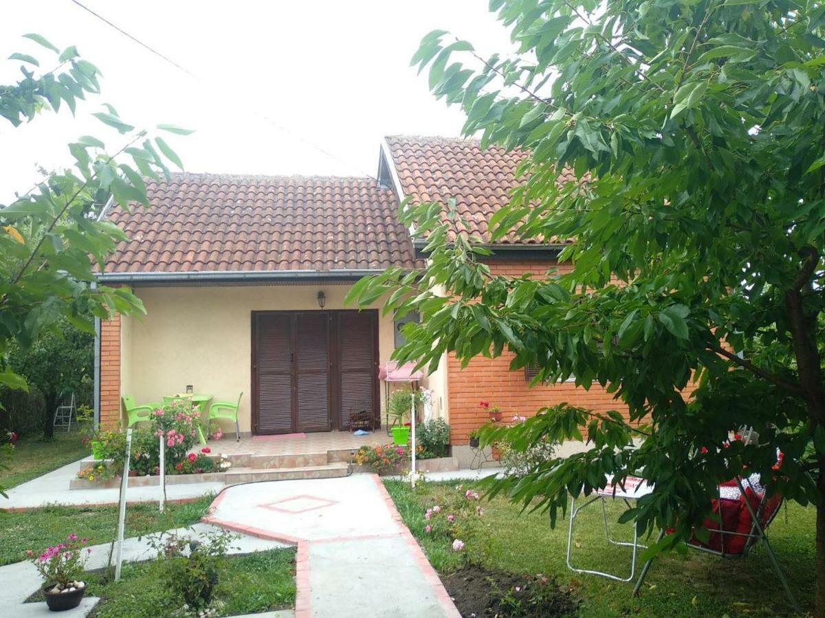 Apartment Ljupka Pančevo Екстериор снимка